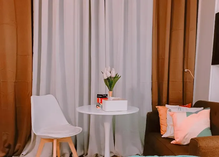 Casabay Eastwood Staycation 4* Manille