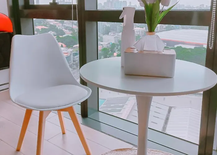 Casabay Eastwood Staycation 4* Manille